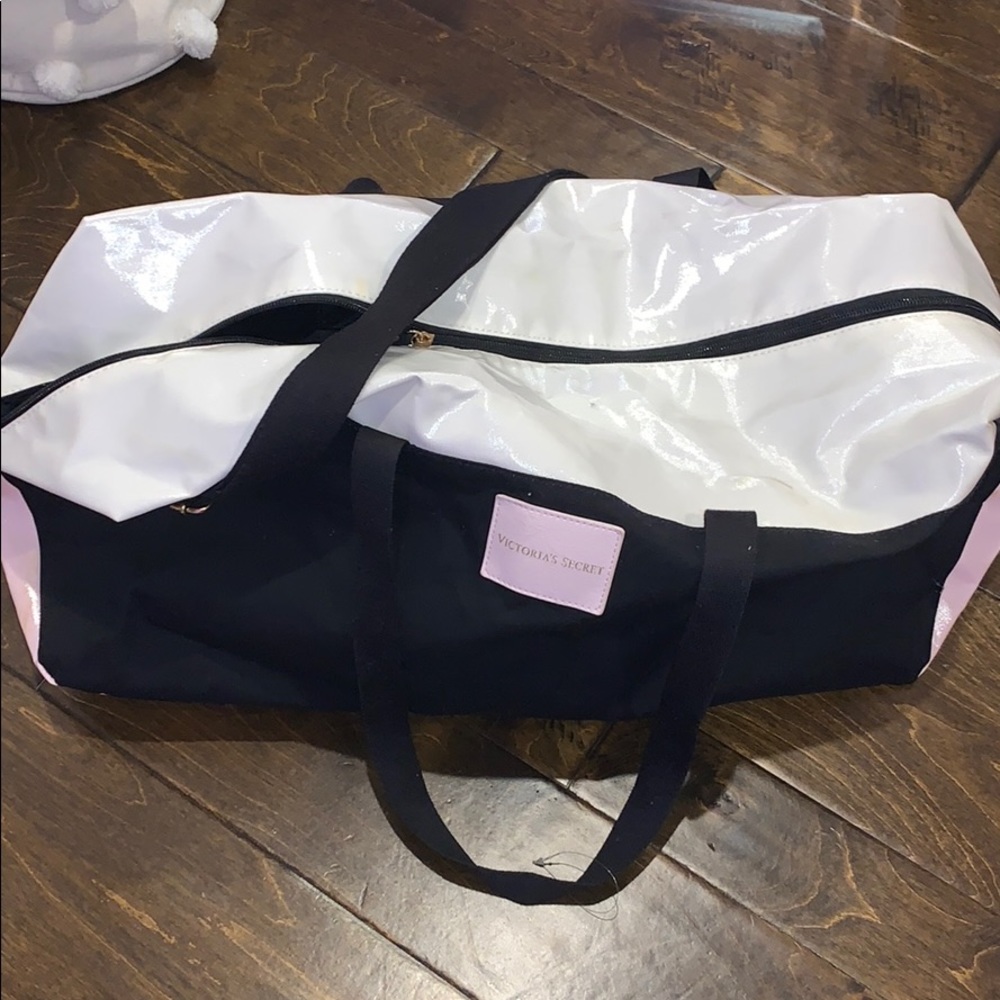 Victoria secret duffel bag